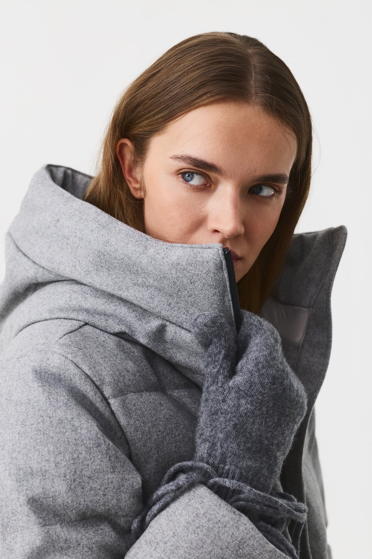 Lumi Tassel Mittens Women, Grey Melange