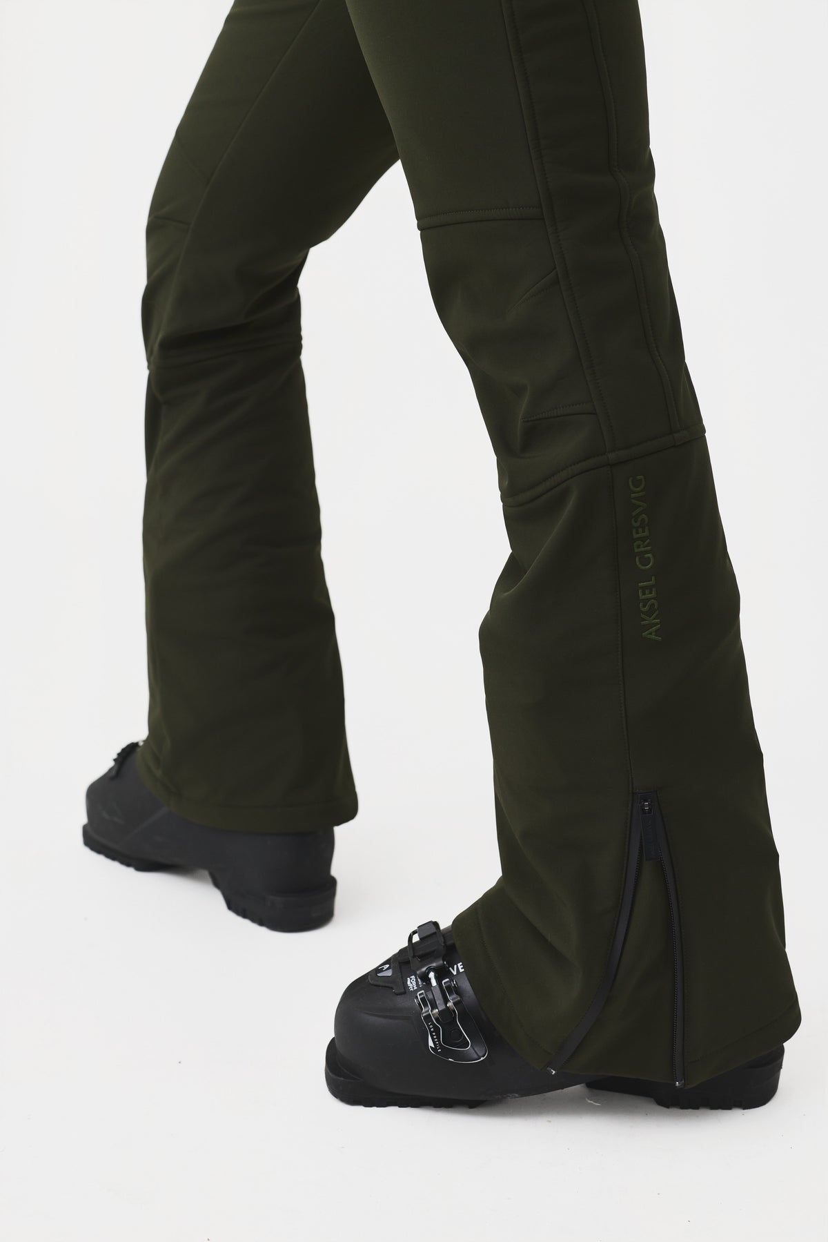 Avelor Softshell Ski Pant Women, Forest Black Green