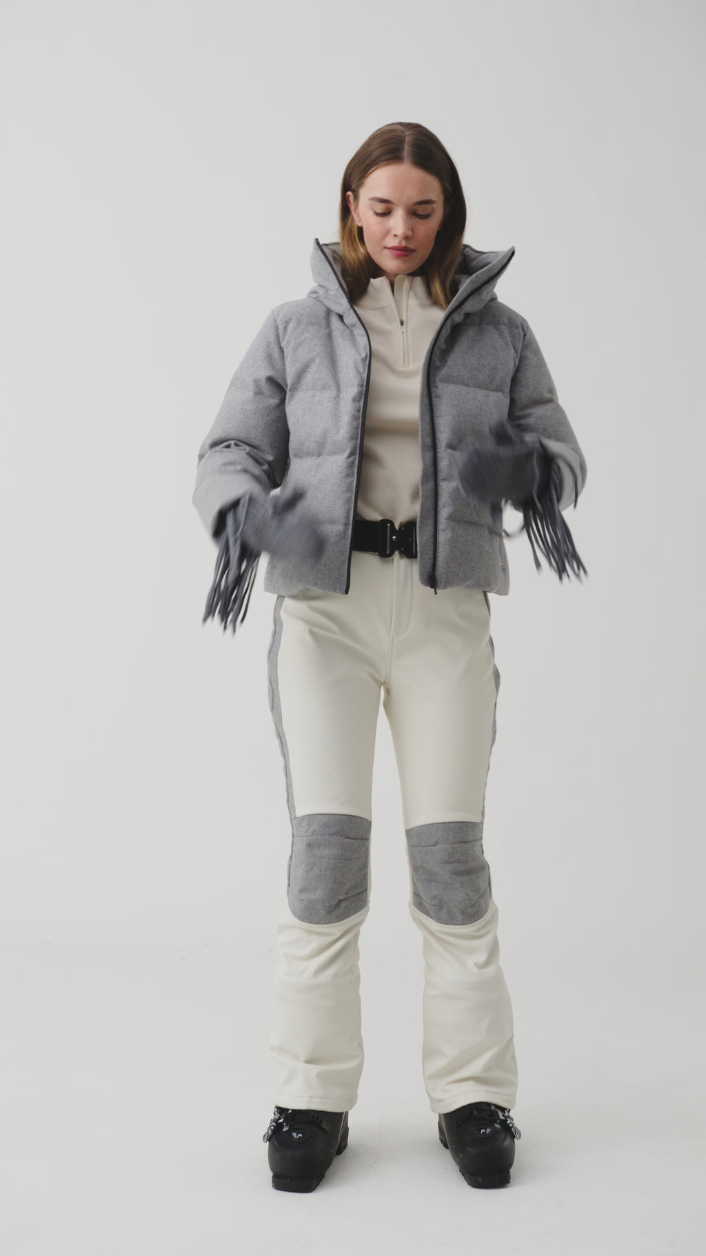 Lumi Tassel Mittens Women, Grey Melange